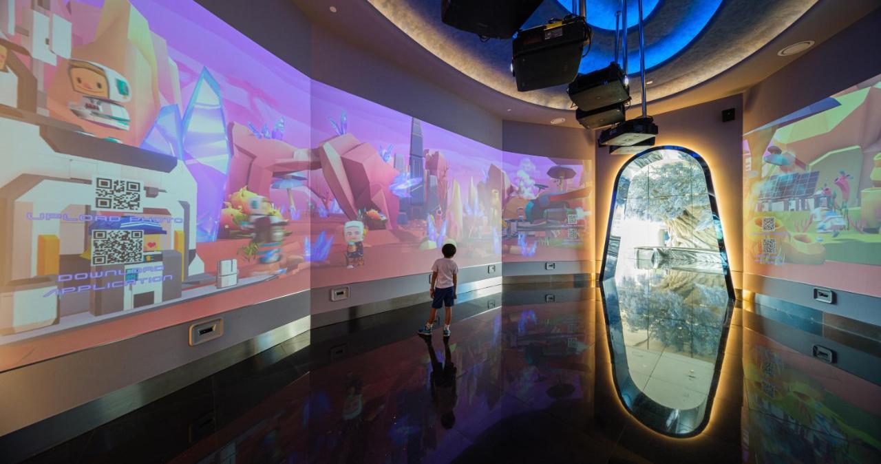 Grande Centre Point Space Pattaya Exteriér fotografie The 3D cinema