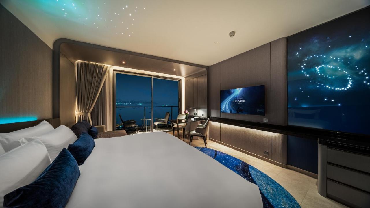 Grande Centre Point Space Pattaya Exteriér fotografie Deluxe Ocean View Room
